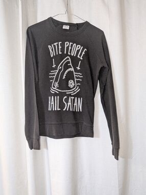 Look Human Crewneck XS